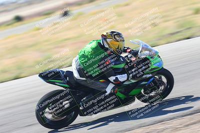 media/Oct-14-2023-TrackXperience (Sat) [[0517685739]]/Level 1/session 5 turn 12/
